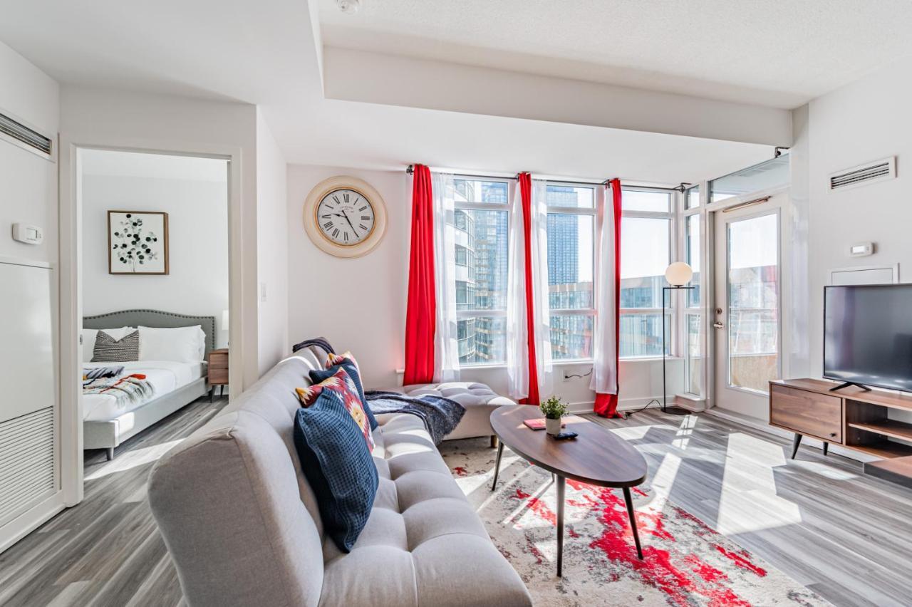 Leckie Luxurious Suites Toronto Exteriör bild